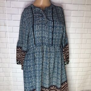 Elegant Blue and Brown Patterned Dress